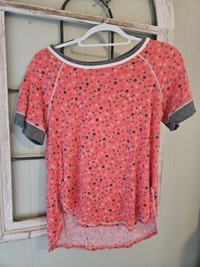 Layla Women’s Floral Pajama Set